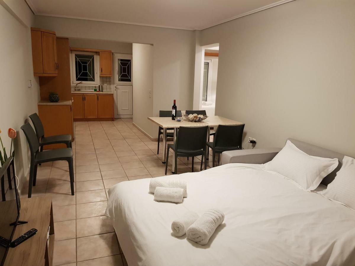 Cosy Apartment With Patio By Yha Athens Ngoại thất bức ảnh